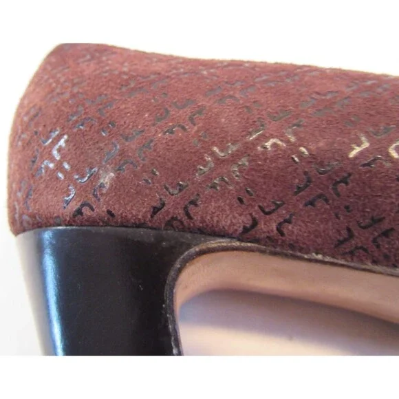 Vintage Salvatore Ferragamo Suede Embossed Patterned Pump Dark Brown Size 8.5 3A - Picture 9 of 13
